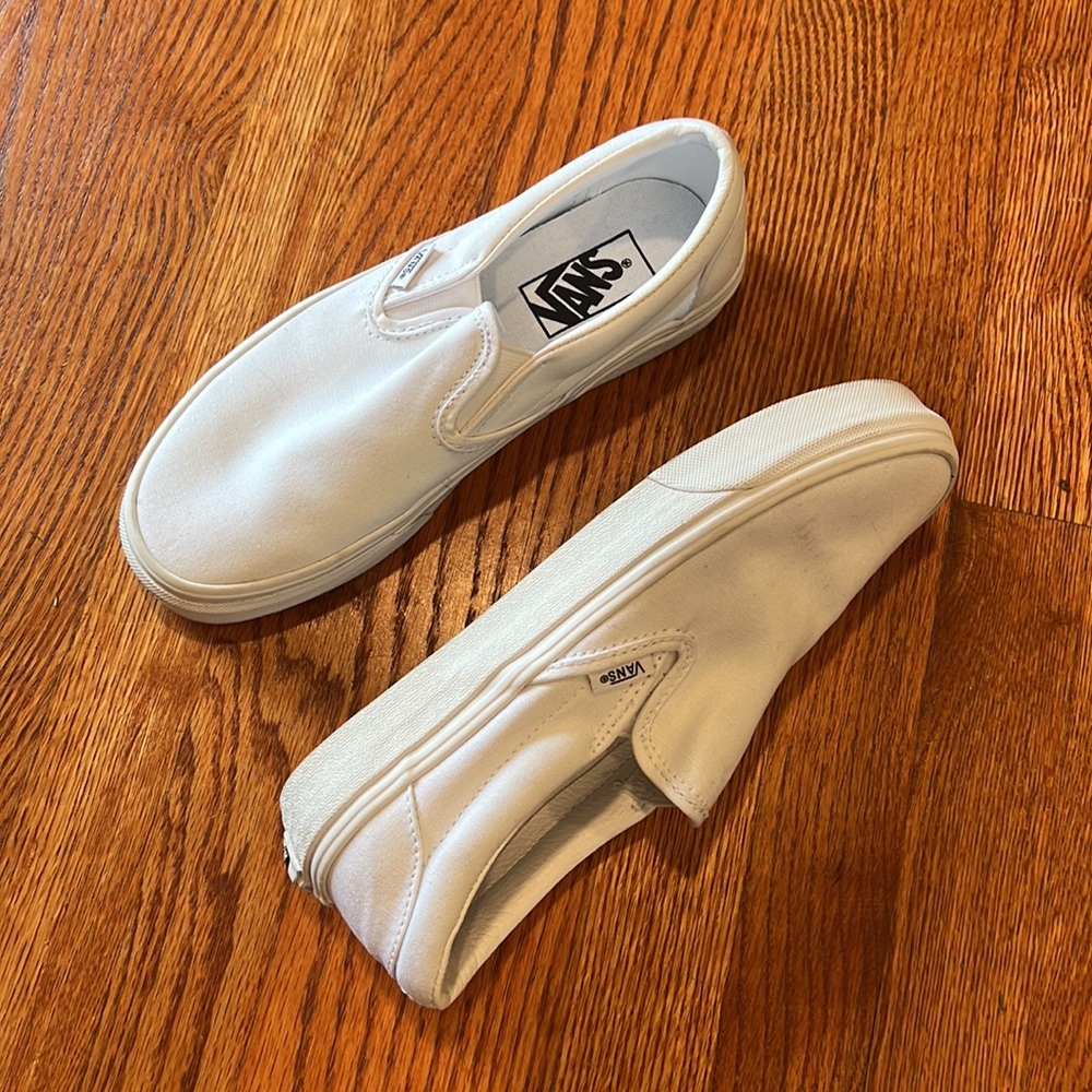 WOMENS WHITE VANS